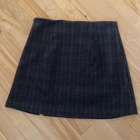 Oliviaceous Dark Academia Style Plaid Skirt - Picture 4 of 4
